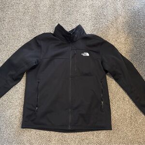 The North Face Black Men's Softshell Full-Zip Jacket